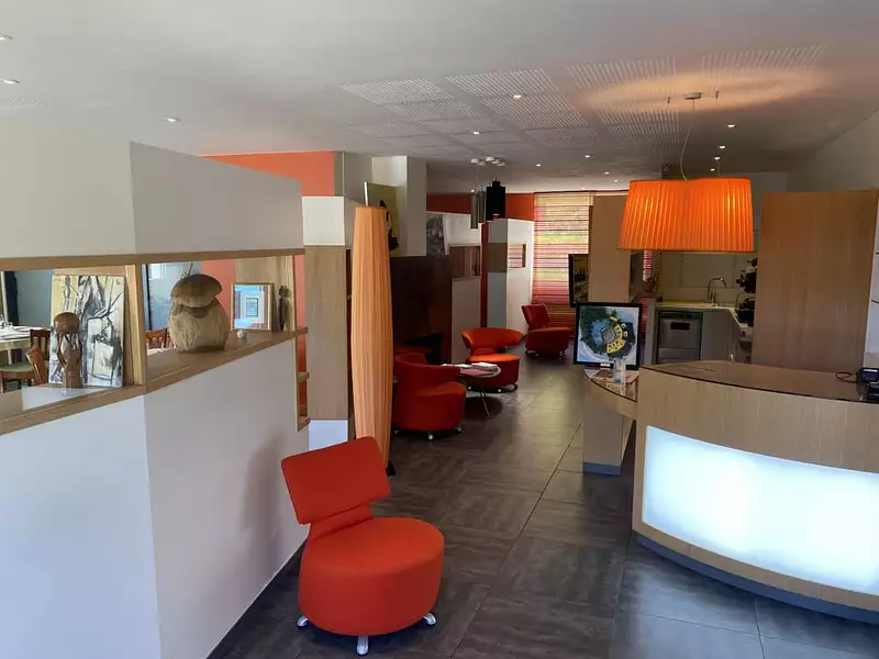 Maison, 275 m²