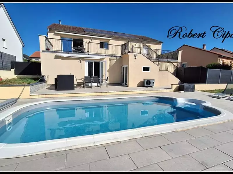 Maison, 185 m²