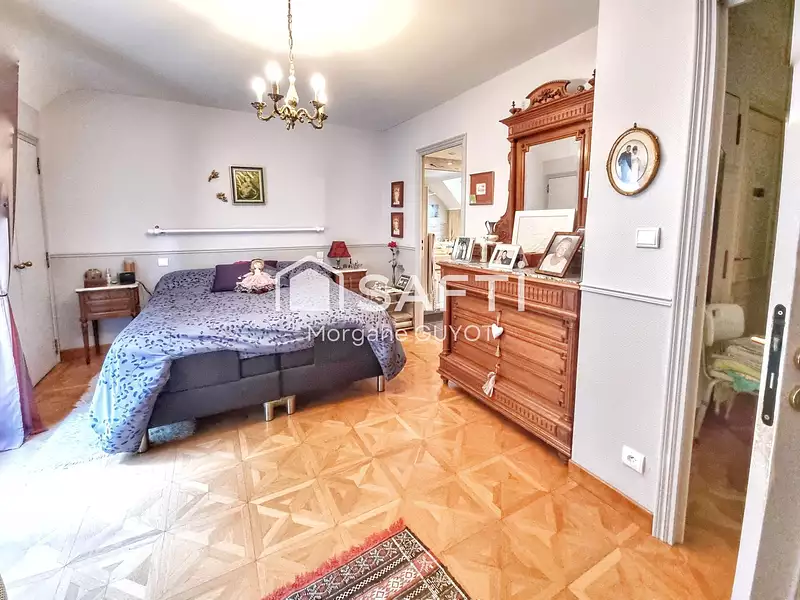 Maison, 147 m²