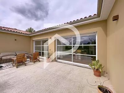 Maison, 162 m²