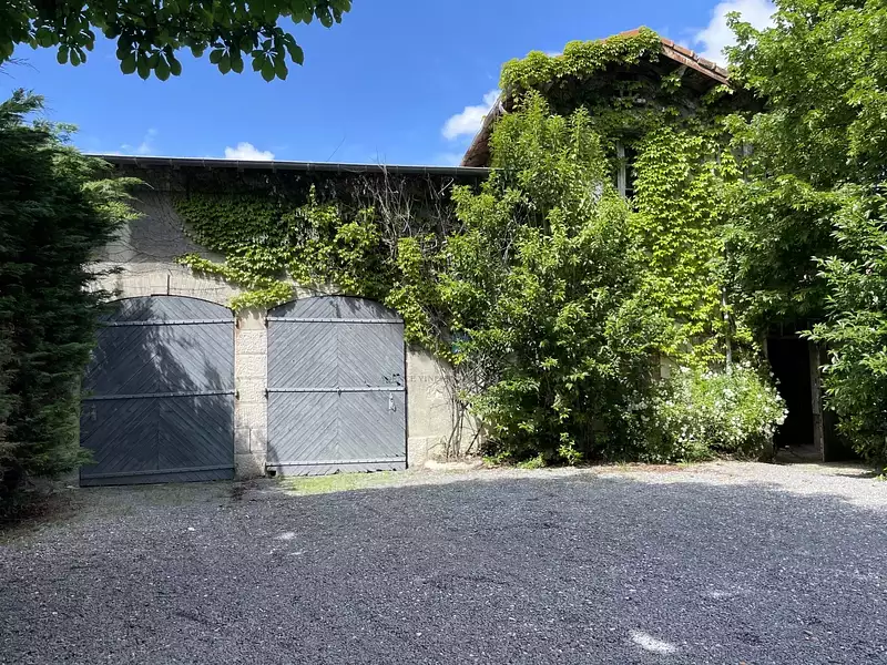 Maison, 242 m²
