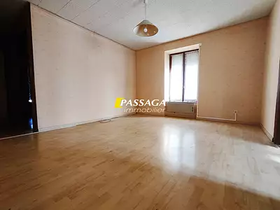 Immeuble, 266 m²