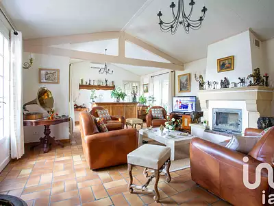 Maison, 223 m²