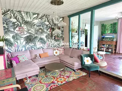 Maison, 250 m²