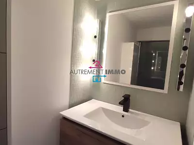 Maison, 220 m²