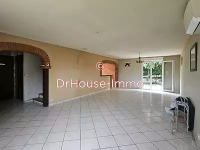 Maison, 148 m²