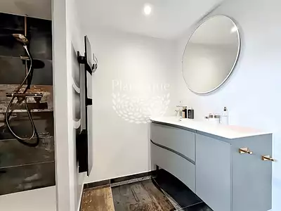 Maison, 185 m²