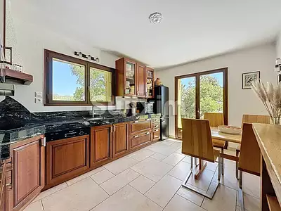 Maison, 186 m²