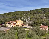 Maison, 166 m²