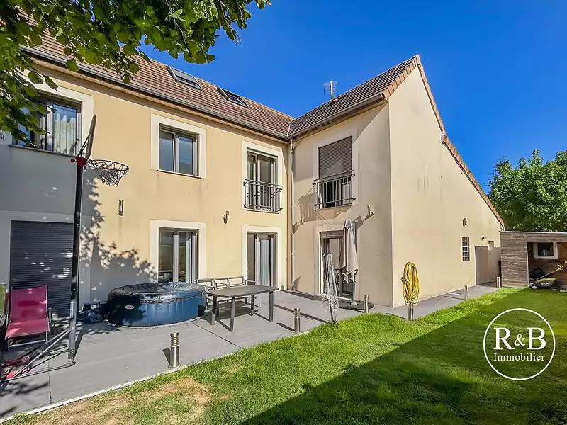 Maison, 142 m²