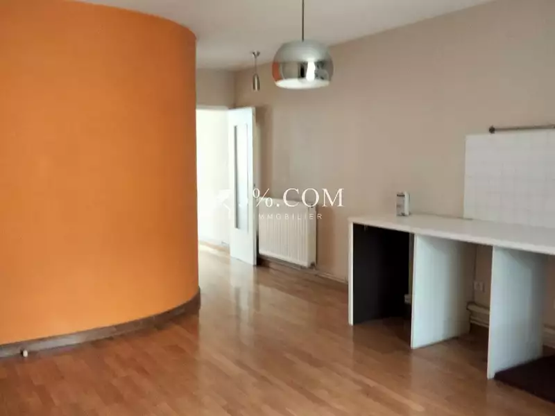 Immeuble, 200 m²