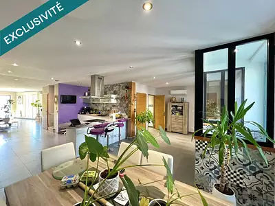 Maison, 195 m²