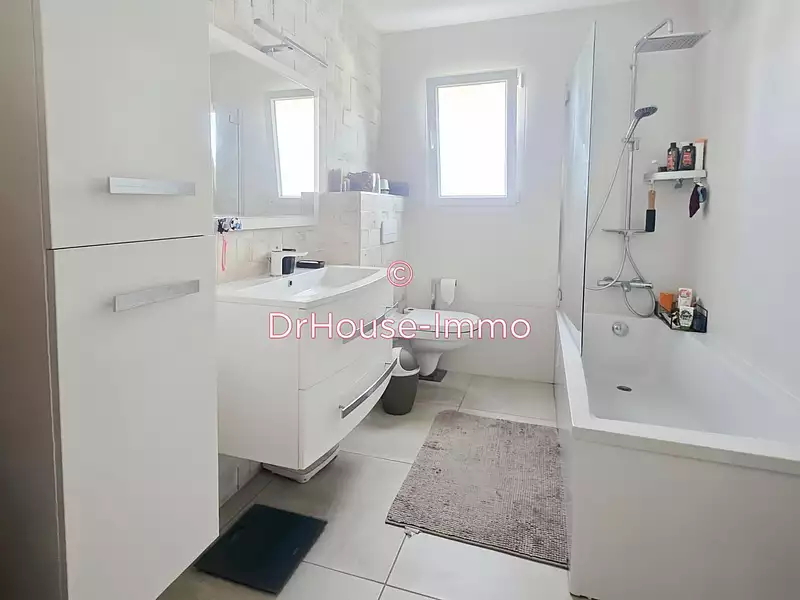 Maison, 153 m²
