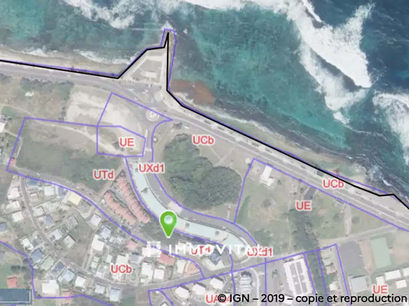 Terrain, 599 m²