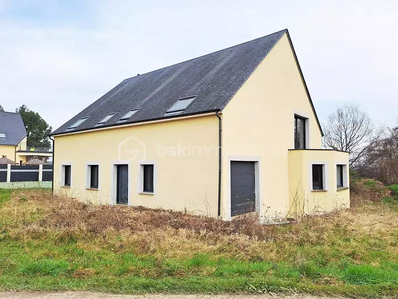 Maison, 280 m²