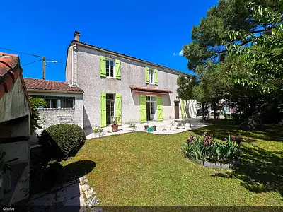Maison, 200 m²