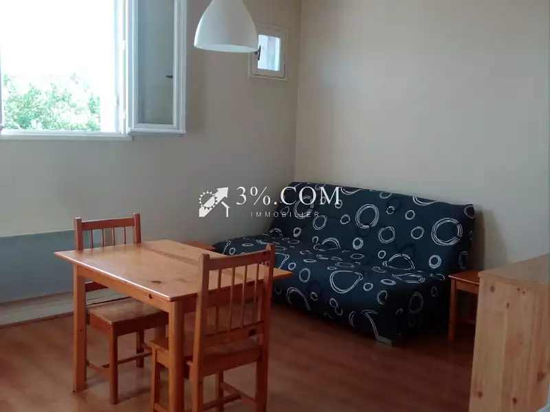 Immeuble, 200 m²
