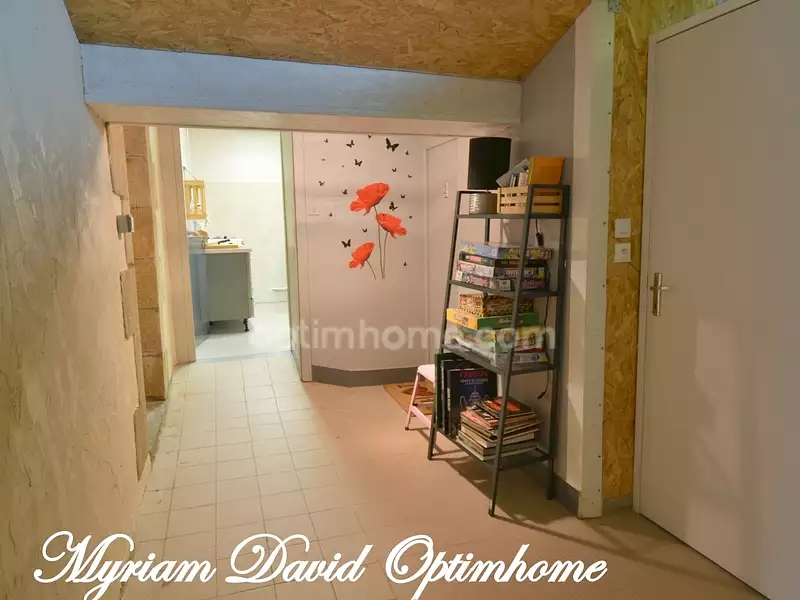 Immeuble, 182 m²