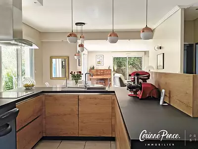 Maison, 185 m²