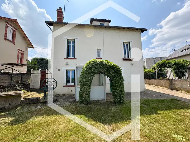 Maison, 83 m²