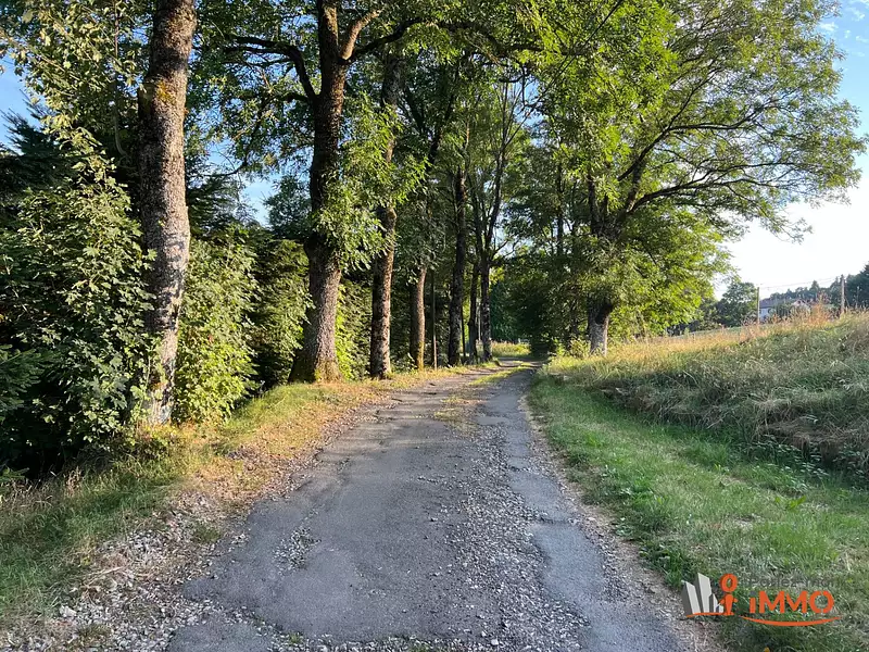 Terrain, 1 593 m²
