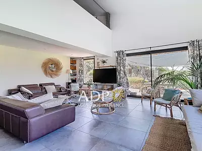 Maison, 170 m²