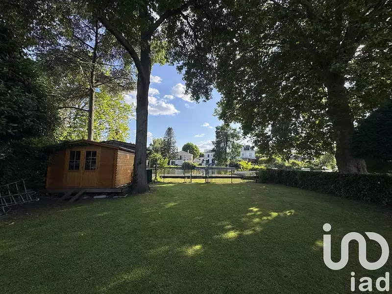 Maison, 327 m²