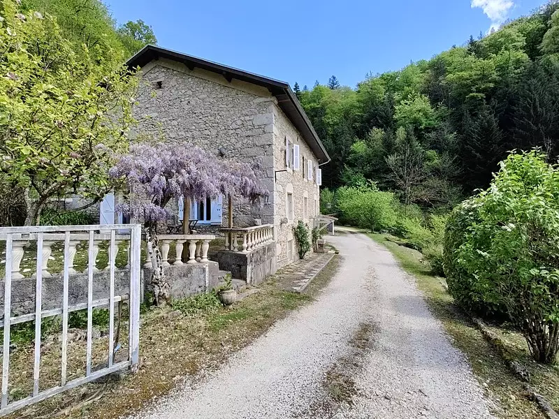 Maison, 169 m²