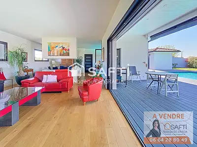 Maison, 265 m²
