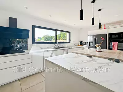 Maison, 115 m²