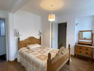 Maison, 246 m²