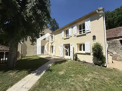 Maison, 141 m²