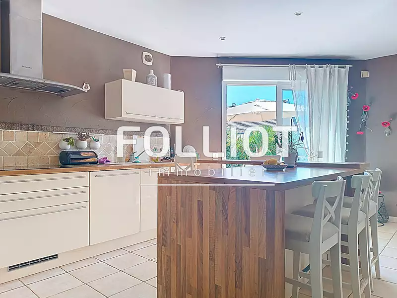 Maison, 150 m²