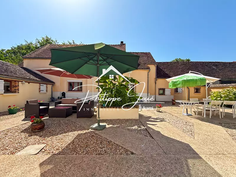 Maison, 260 m²