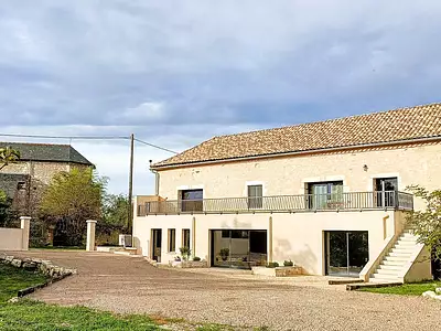 Maison, 340 m²