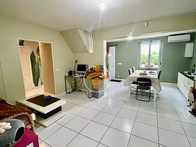 Maison, 93 m²