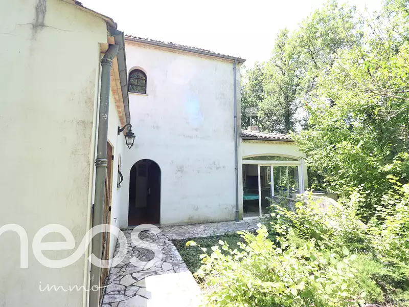 Maison, 280 m²