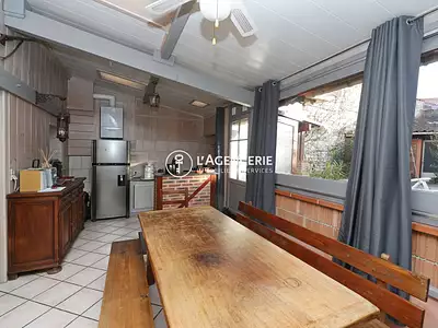 Maison, 207 m²
