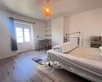 Maison, 240 m²