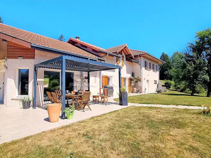 Maison, 229 m²