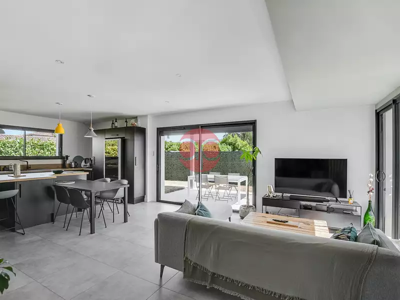 Maison, 100,68 m²