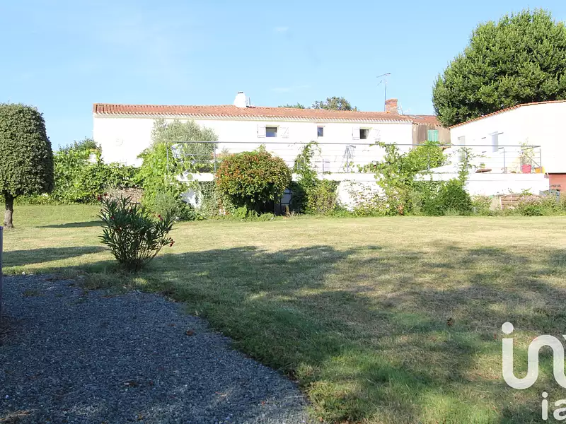 Maison, 218 m²