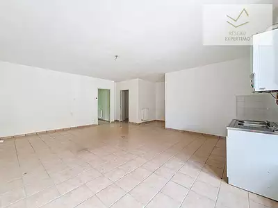 Immeuble, 277 m²