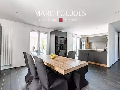 Maison, 234 m²