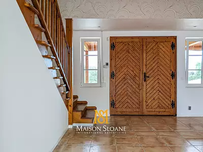 Maison, 243 m²