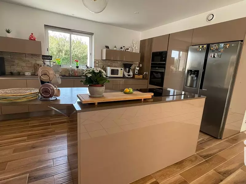 Maison, 226 m²