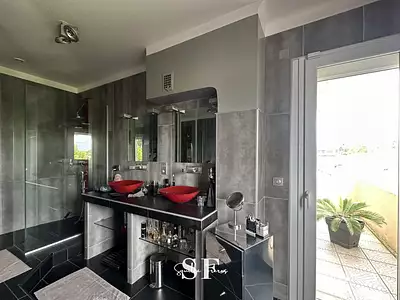 Maison, 310 m²
