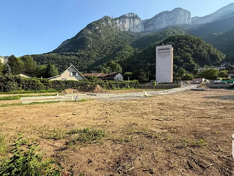 Terrain, 400 m²