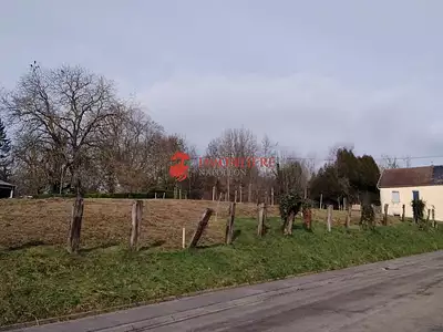 Terrain, 687 m²