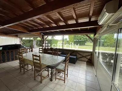 Maison, 160 m²